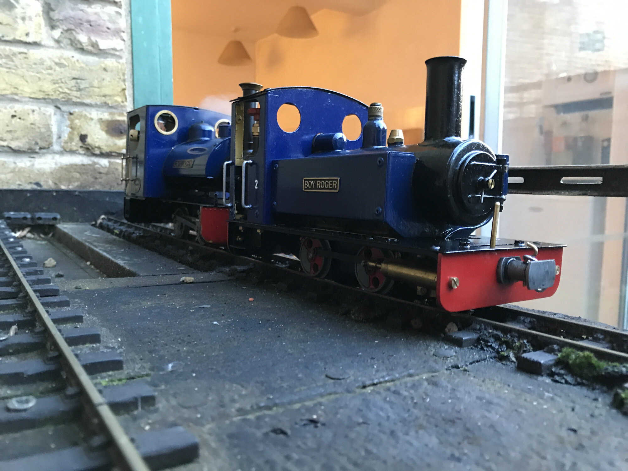Roger and John cool their wheels on shed 27 Jan 2021