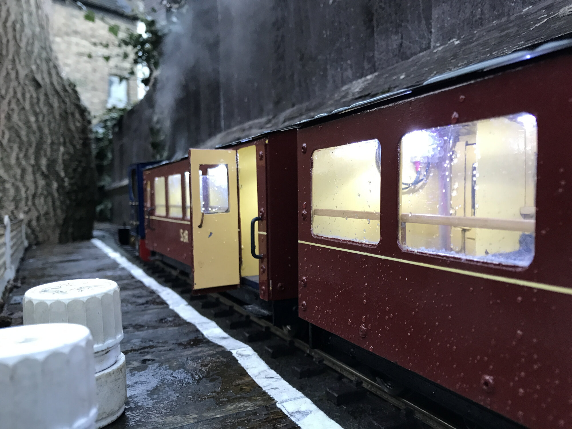 Service train at High Topps
