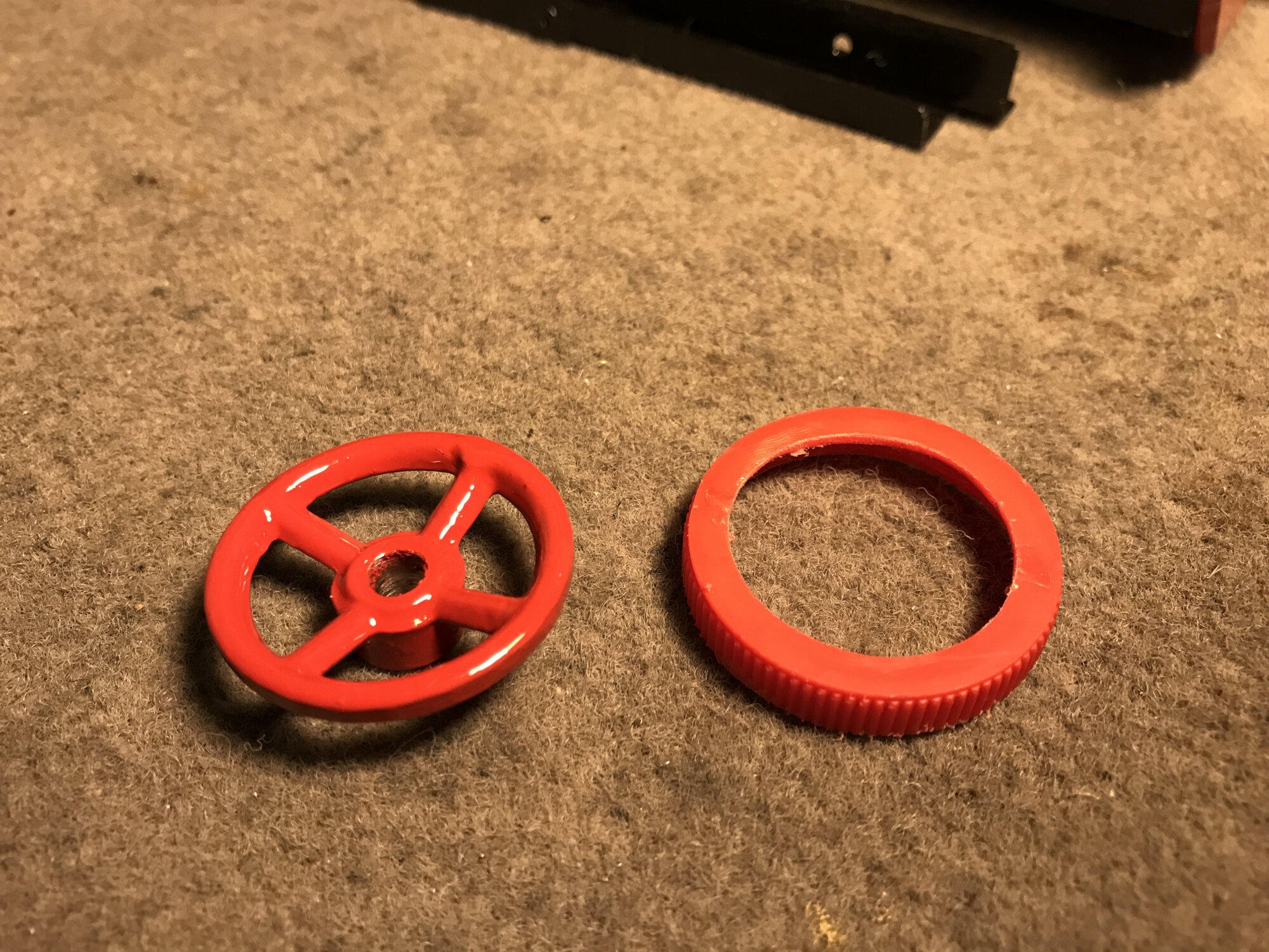 Regulator wheel and insulated rim